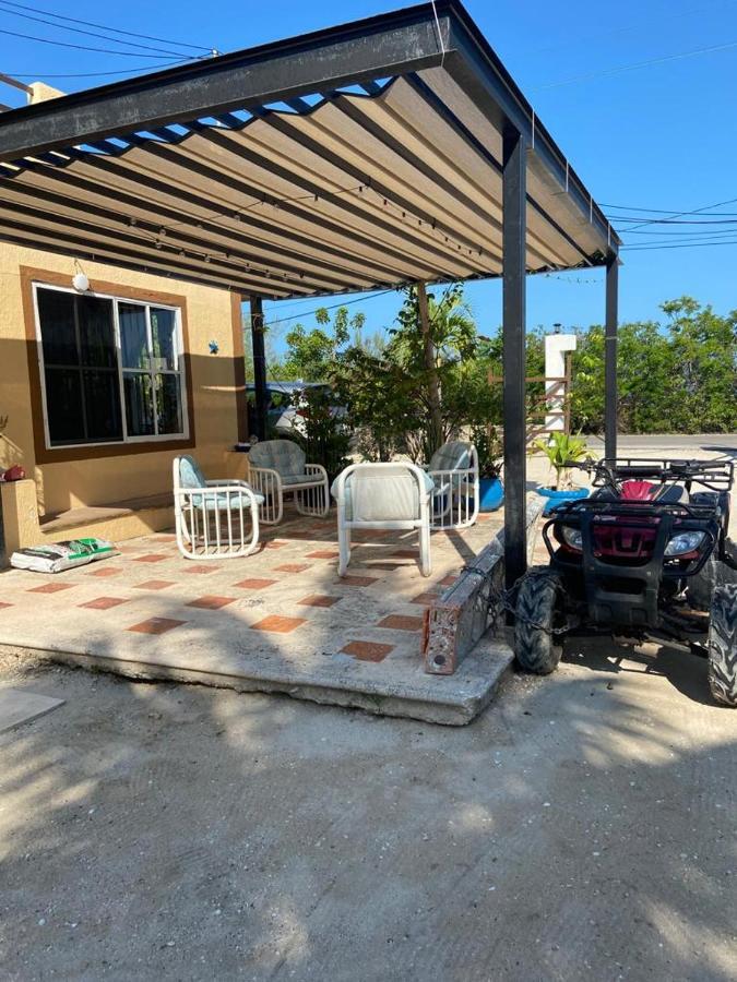 Vila Casa Ibiza Celestun Exteriér fotografie