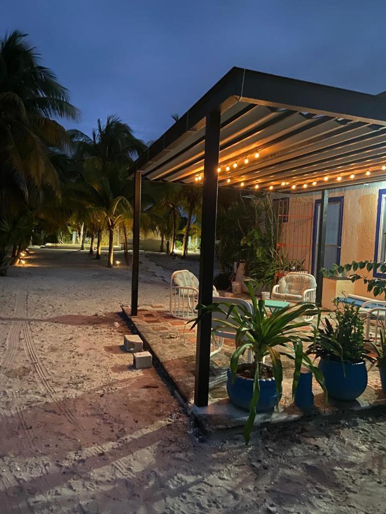 Vila Casa Ibiza Celestun Exteriér fotografie