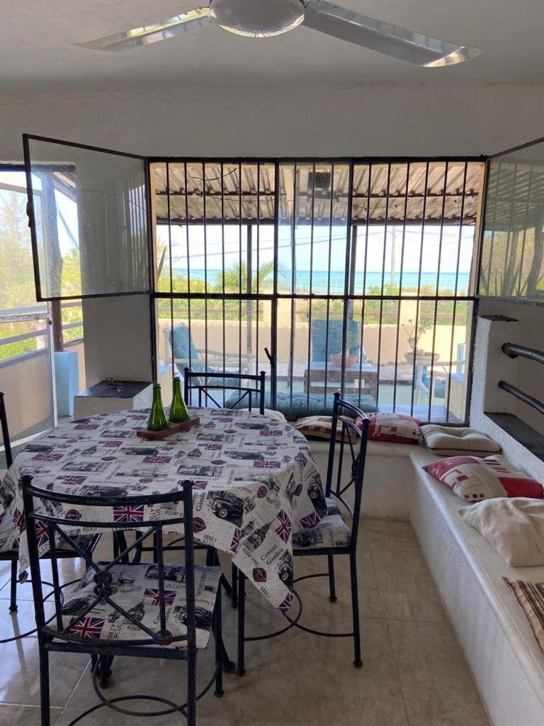 Vila Casa Ibiza Celestun Exteriér fotografie